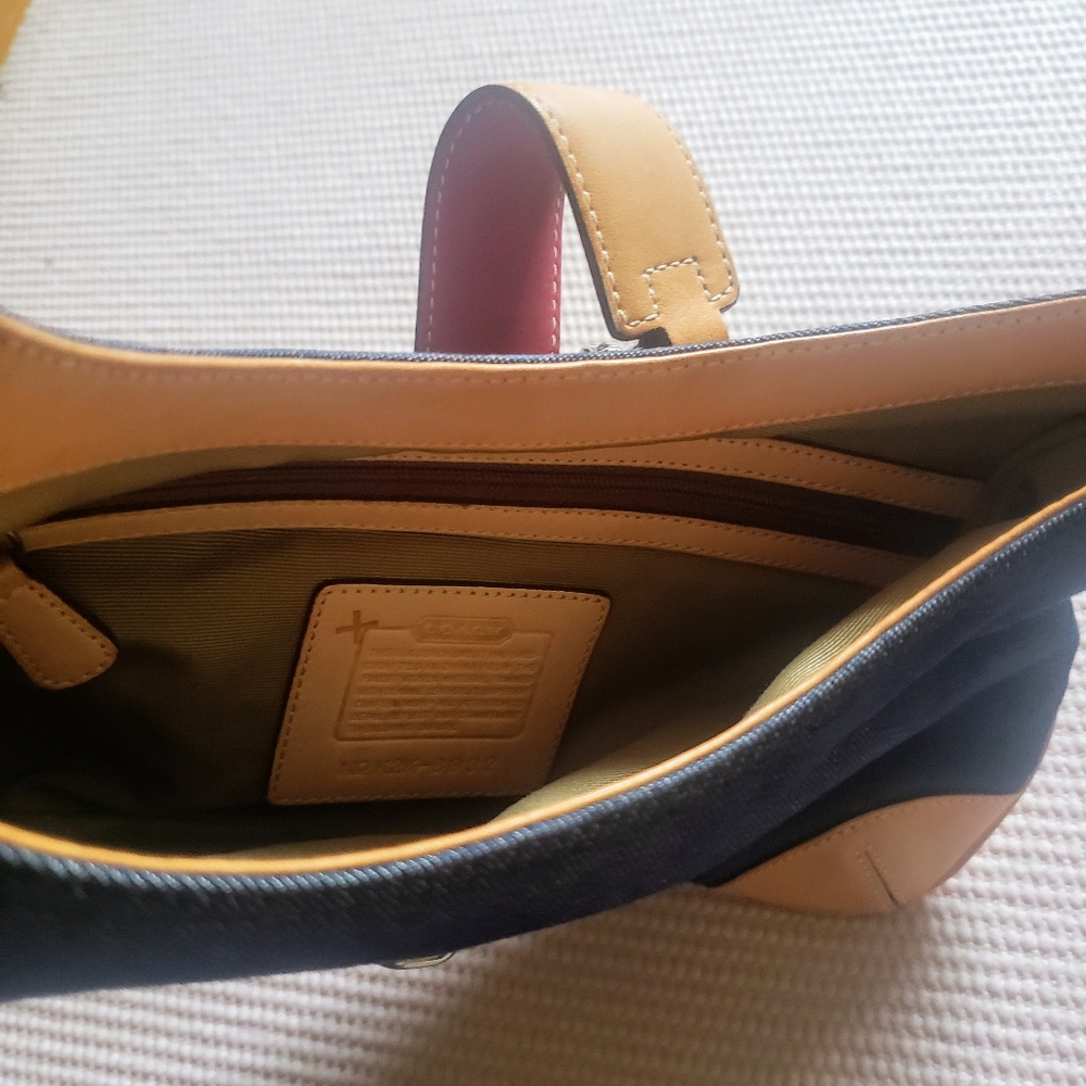 SOLD - COACH Vintage  Y2K  Hampton Hobo Purse - Denim - Picture 8 of 13